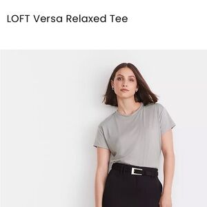 LOFT Casual Gray Short Sleeve Tee